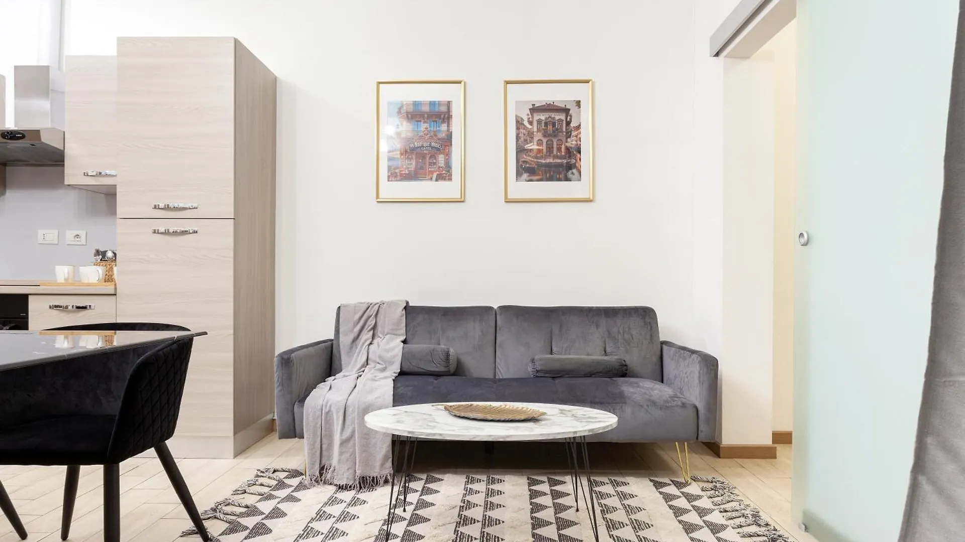 The Boutique Houses - In The Heart Of Navigli Milan Apartment