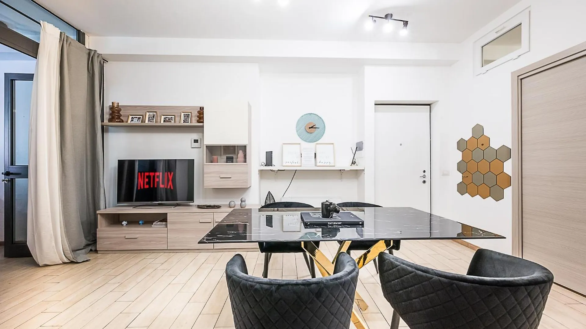 Apartment The Boutique Houses - In The Heart Of Navigli Milan Italy
