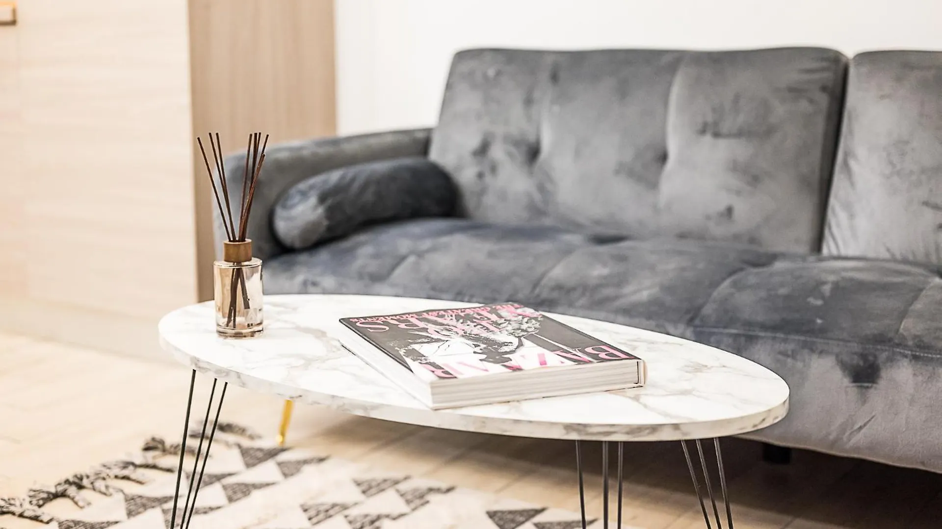 The Boutique Houses - In The Heart Of Navigli Milan Apartment